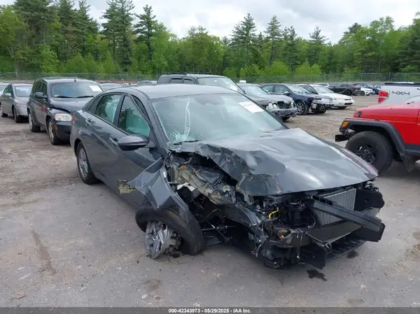KMHLL4DG9RU810750 2024 HYUNDAI ELANTRA - Image 1