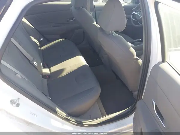 KMHLL4DG9RU817164 2024 HYUNDAI ELANTRA - Image 8