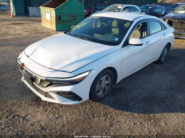 KMHLL4DG9RU825541 2024 HYUNDAI ELANTRA - Image 2