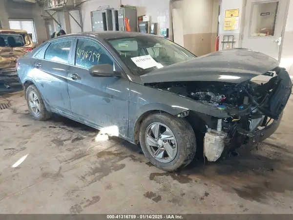 KMHLL4DG9RU827449 2024 HYUNDAI ELANTRA - Image 1