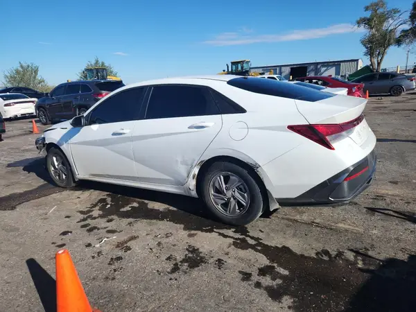 KMHLL4DG9RU851685 2024 HYUNDAI ELANTRA - Image 2