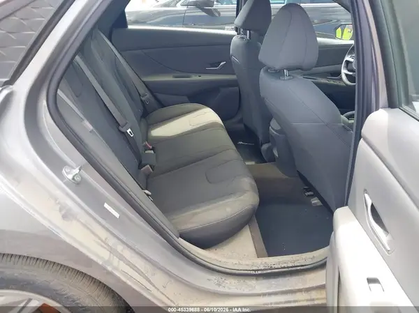 KMHLL4DG9RU851752 2024 HYUNDAI ELANTRA - Image 8