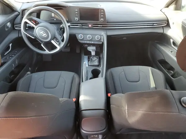 KMHLL4DG9SU003070 2025 HYUNDAI ELANTRA - Image 8