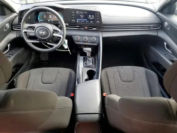 KMHLL4DG9SU013484 2025 HYUNDAI ELANTRA - Image 8