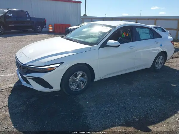KMHLL4DG9SU088217 2025 HYUNDAI ELANTRA - Image 2