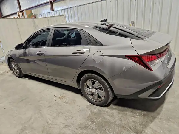 KMHLL4DG9SU858612 2025 HYUNDAI ELANTRA - Image 2
