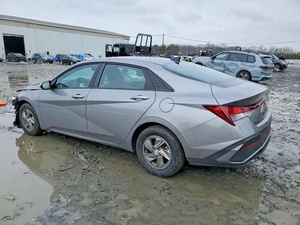 KMHLL4DG9SU865527 2025 HYUNDAI ELANTRA - Image 2