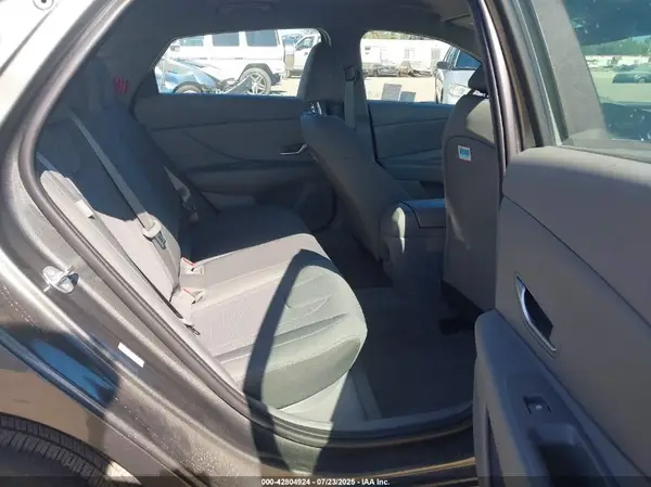 KMHLL4DG9SU894381 2025 HYUNDAI ELANTRA - Image 8