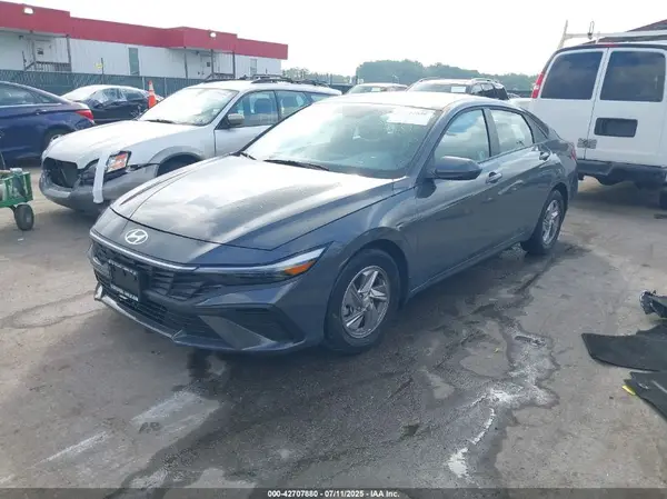 KMHLL4DG9SU915424 2025 HYUNDAI ELANTRA - Image 2