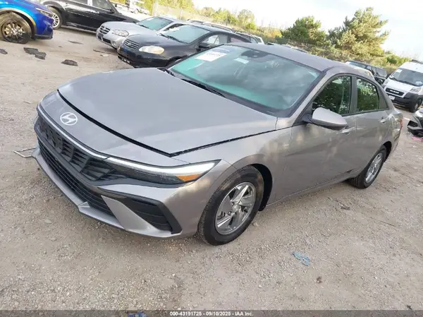 KMHLL4DGSRU677923 2024 HYUNDAI ELANTRA - Image 2