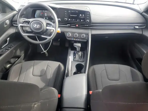 KMHLL4DGXRU713573 2024 HYUNDAI ELANTRA - Image 8
