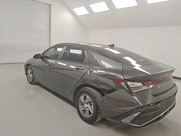 KMHLL4DGXRU716487 2024 HYUNDAI ELANTRA - Image 2