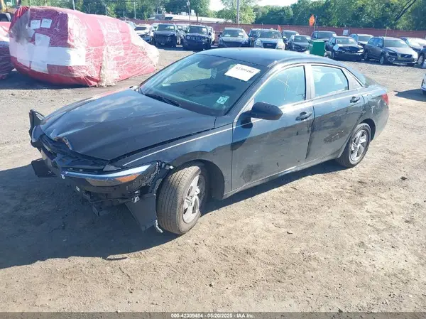 KMHLL4DGXRU729403 2024 HYUNDAI ELANTRA - Image 2