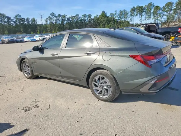KMHLL4DGXRU739431 2024 HYUNDAI ELANTRA - Image 2
