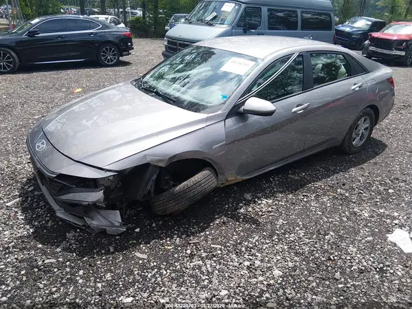 KMHLL4DGXRU741843 2024 HYUNDAI ELANTRA - Image 2