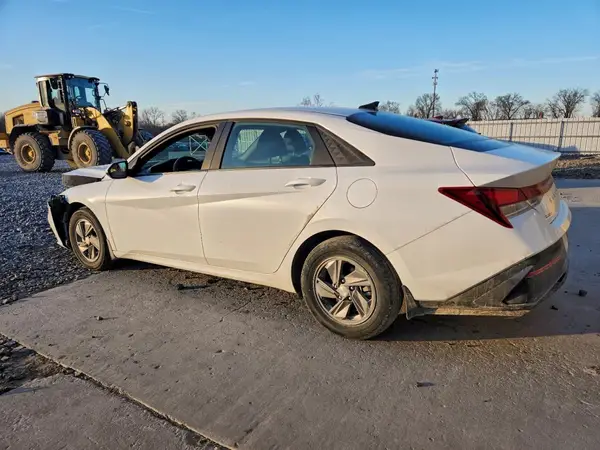 KMHLL4DGXRU786751 2024 HYUNDAI ELANTRA - Image 2