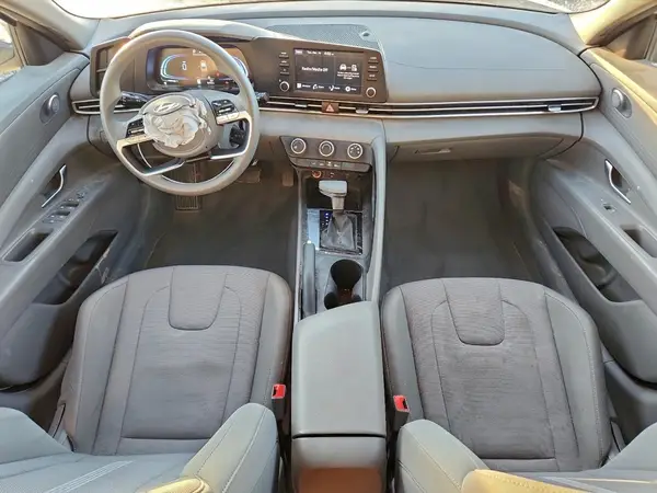 KMHLL4DGXRU786751 2024 HYUNDAI ELANTRA - Image 8
