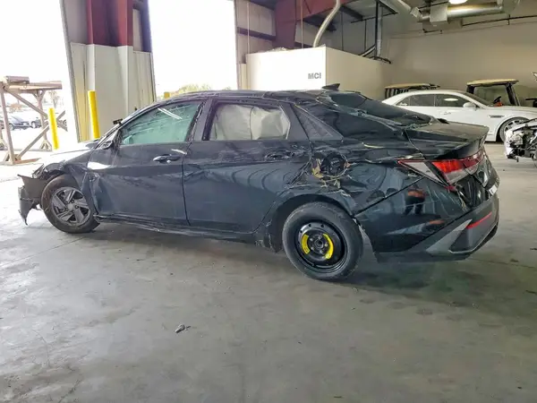 KMHLL4DGXRU796552 2024 HYUNDAI ELANTRA - Image 2