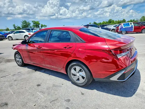 KMHLL4DGXRU802088 2024 HYUNDAI ELANTRA - Image 2