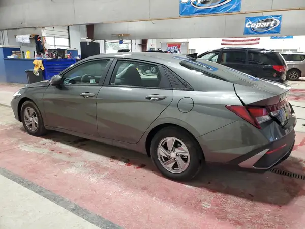 KMHLL4DGXRU813835 2024 HYUNDAI ELANTRA - Image 2