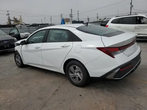 KMHLL4DGXRU817951 2024 HYUNDAI ELANTRA - Image 2