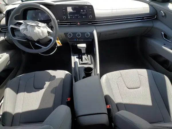 KMHLL4DGXSU052715 2025 HYUNDAI ELANTRA - Image 8