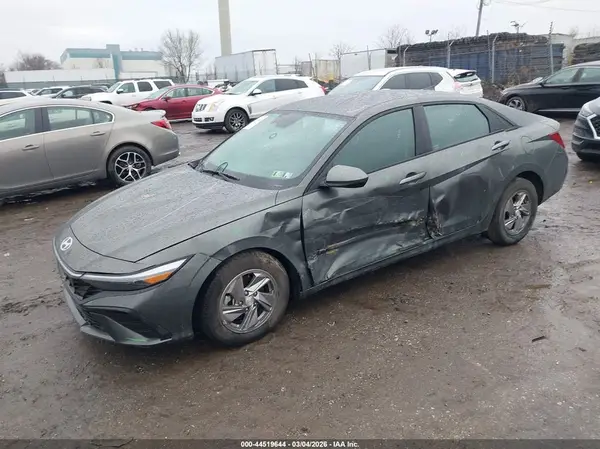 KMHLL4DGXSU865469 2025 HYUNDAI ELANTRA - Image 2