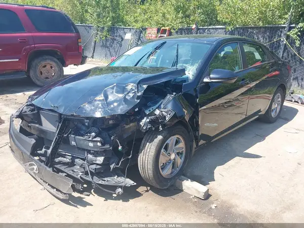 KMHLL4DGXSU932703 2025 HYUNDAI ELANTRA - Image 2