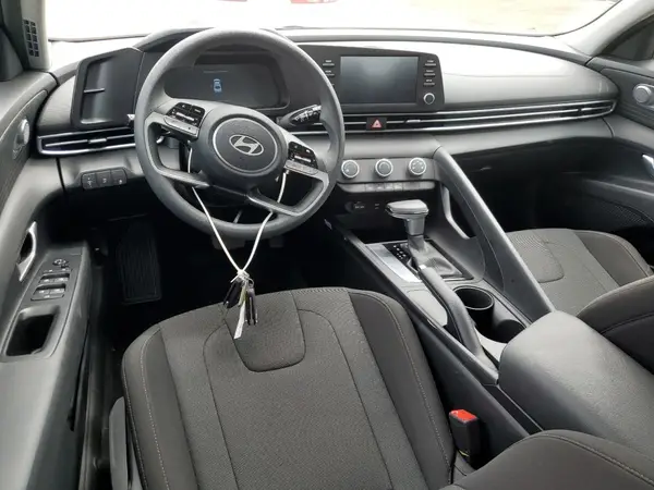 KMHLL4DGXSU934192 2025 HYUNDAI ELANTRA - Image 8