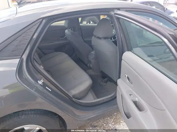 KMHLL4DGXSU937786 2025 HYUNDAI ELANTRA - Image 8