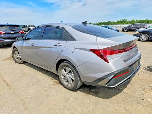 KMHLL4DGXSU940901 2025 HYUNDAI ELANTRA - Image 2