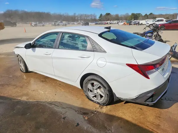 KMHLL4DGXSU942678 2025 HYUNDAI ELANTRA - Image 2