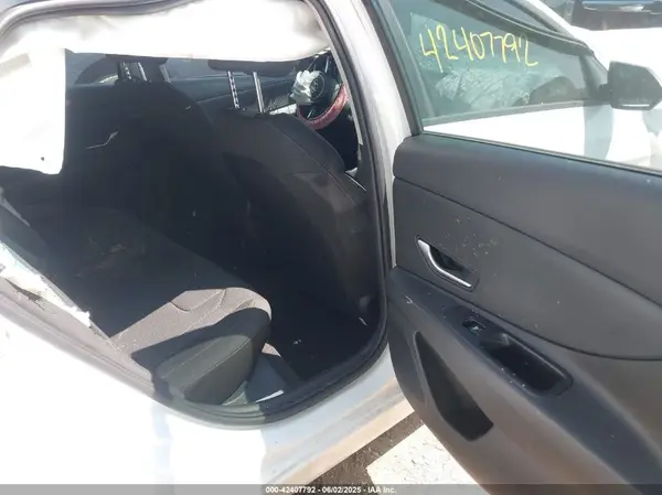 KMHLL4DGXSU943958 2025 HYUNDAI ELANTRA - Image 8