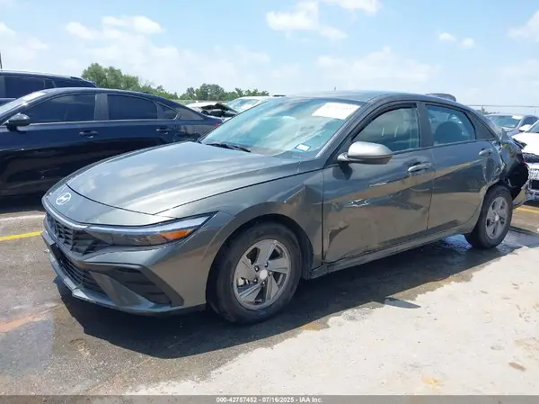 KMHLL4DGXSU954300 2025 HYUNDAI ELANTRA - Image 2