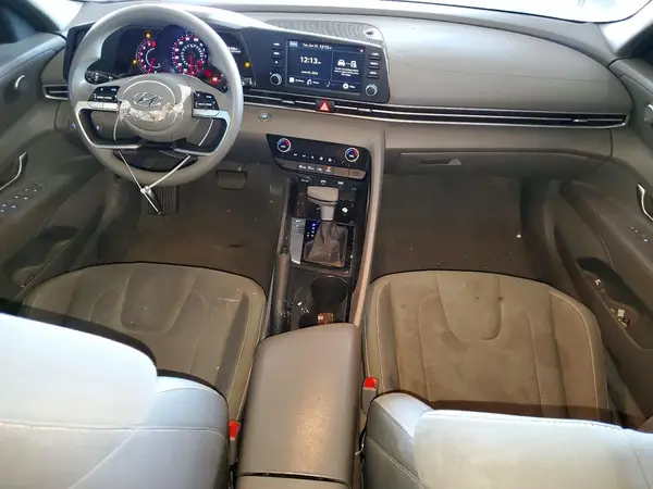 KMHLM4AG0MU065011 2021 HYUNDAI ELANTRA - Image 8