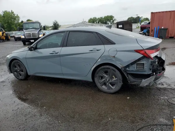 KMHLM4AG0MU067244 2021 HYUNDAI ELANTRA - Image 2