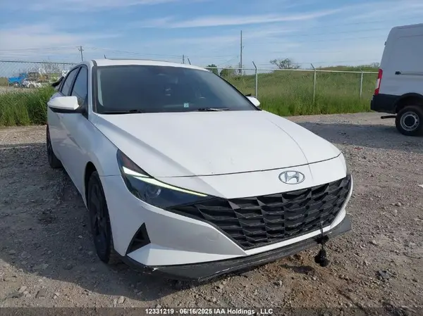 KMHLM4AG0MU070032 2021 HYUNDAI ELANTRA - Image 1