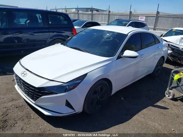 KMHLM4AG0MU077899 2021 HYUNDAI ELANTRA - Image 2