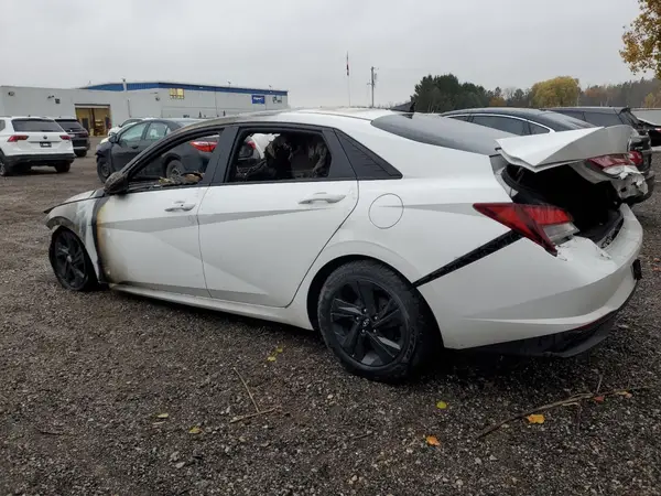 KMHLM4AG0MU077935 2021 HYUNDAI ELANTRA - Image 2