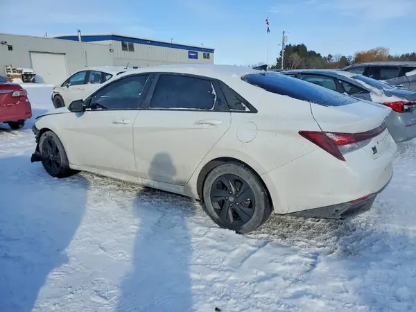 KMHLM4AG0MU115888 2021 HYUNDAI ELANTRA - Image 2