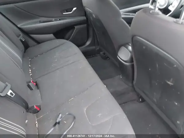 KMHLM4AG0MU117348 2021 HYUNDAI ELANTRA - Image 8