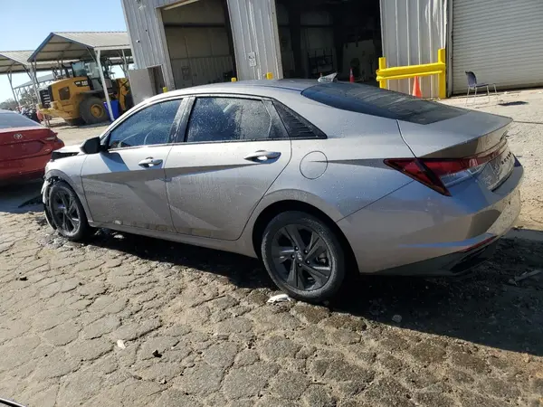 KMHLM4AG0MU119956 2021 HYUNDAI ELANTRA - Image 2