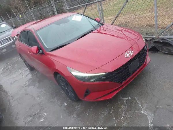 KMHLM4AG0MU121352 2021 HYUNDAI ELANTRA - Image 1