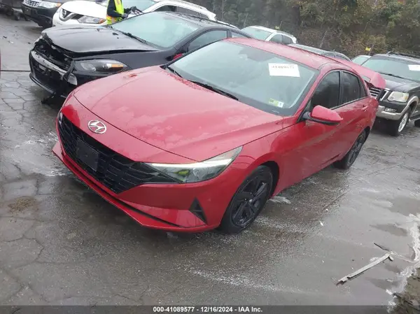 KMHLM4AG0MU121352 2021 HYUNDAI ELANTRA - Image 2