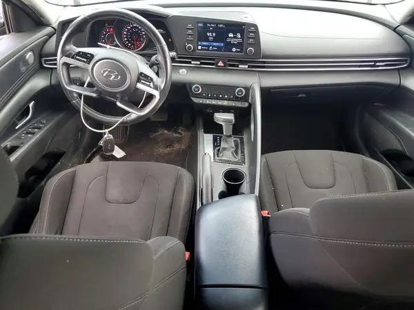 KMHLM4AG0MU149247 2021 HYUNDAI ELANTRA - Image 8