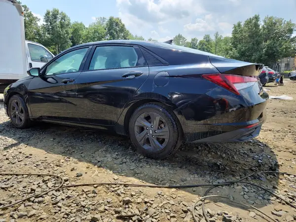 KMHLM4AG0MU182863 2021 HYUNDAI ELANTRA - Image 2