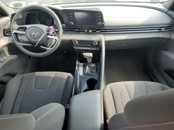 KMHLM4AG0MU182863 2021 HYUNDAI ELANTRA - Image 8