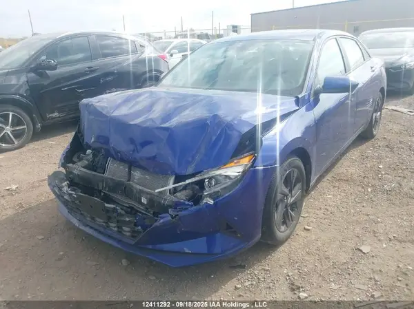 KMHLM4AG0MU186489 2021 HYUNDAI ELANTRA - Image 2