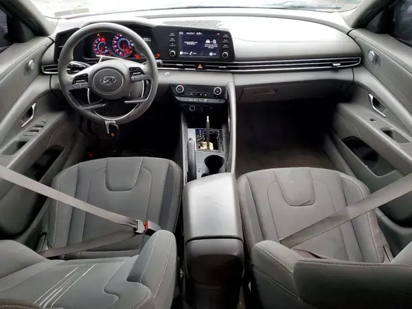 KMHLM4AG0MU192860 2021 HYUNDAI ELANTRA - Image 8