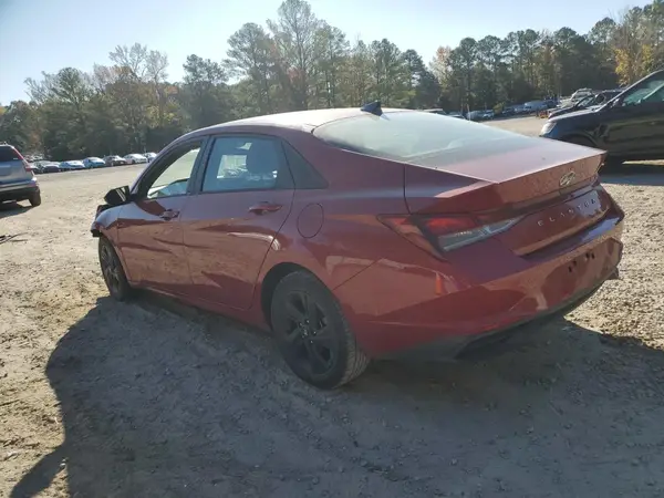 KMHLM4AG0MU192874 2021 HYUNDAI ELANTRA - Image 2